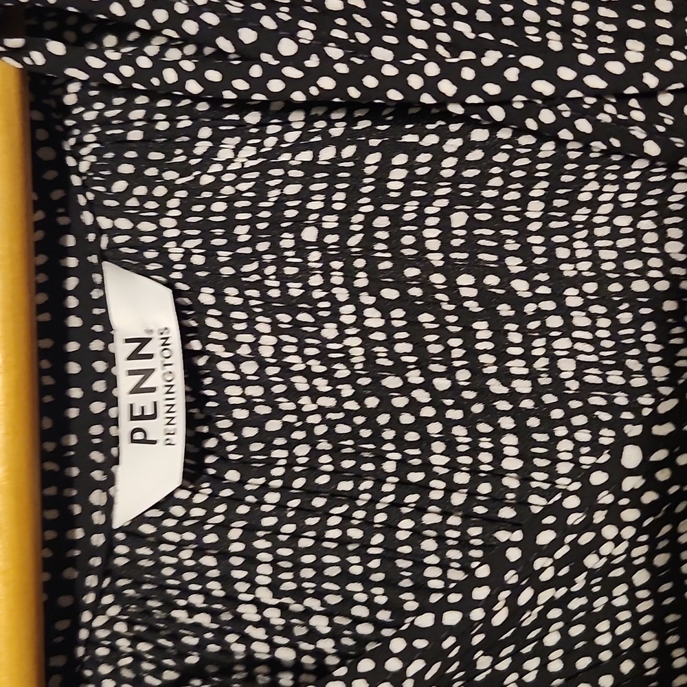Plus blouse - Picture 4 of 9